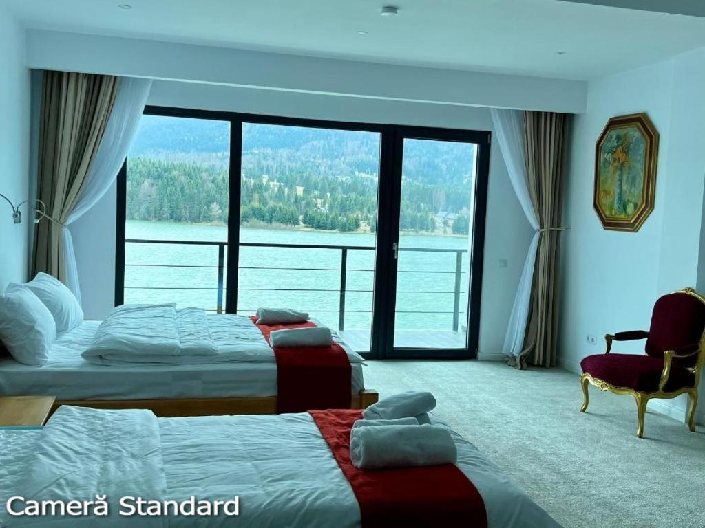 Casa Eden - Apartamente Langa Lac Colibita Bagian luar foto